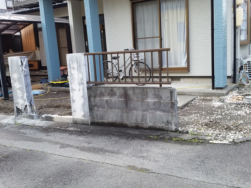 藤枝市・駐車スペースを拡張